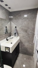 Banheiro-Suite-02.jpg